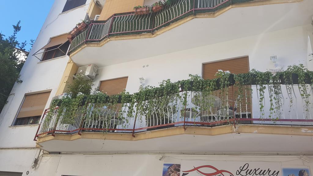 Sorrento Flower Rooms Exterior foto